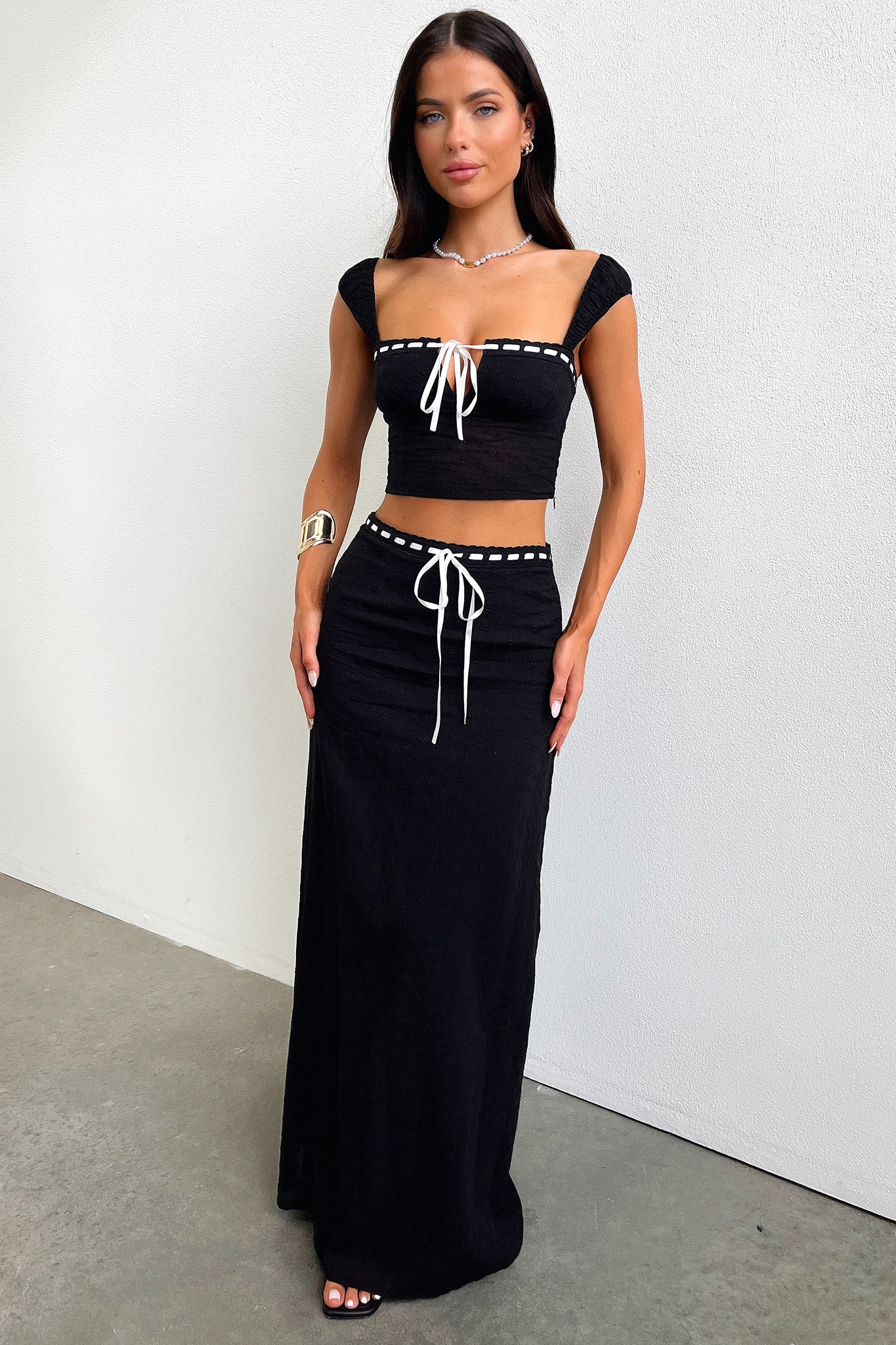 Flora Crop Top - Black